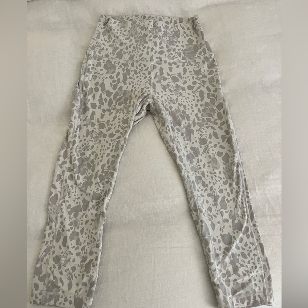 Lululemon crop align leggings